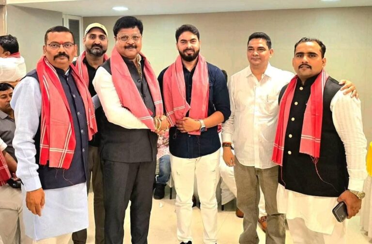 Mumbai: प्रतापगढ़वासियों की शानदार उपस्थिति के साथ छठवां स्नेह सम्मेलन सफल